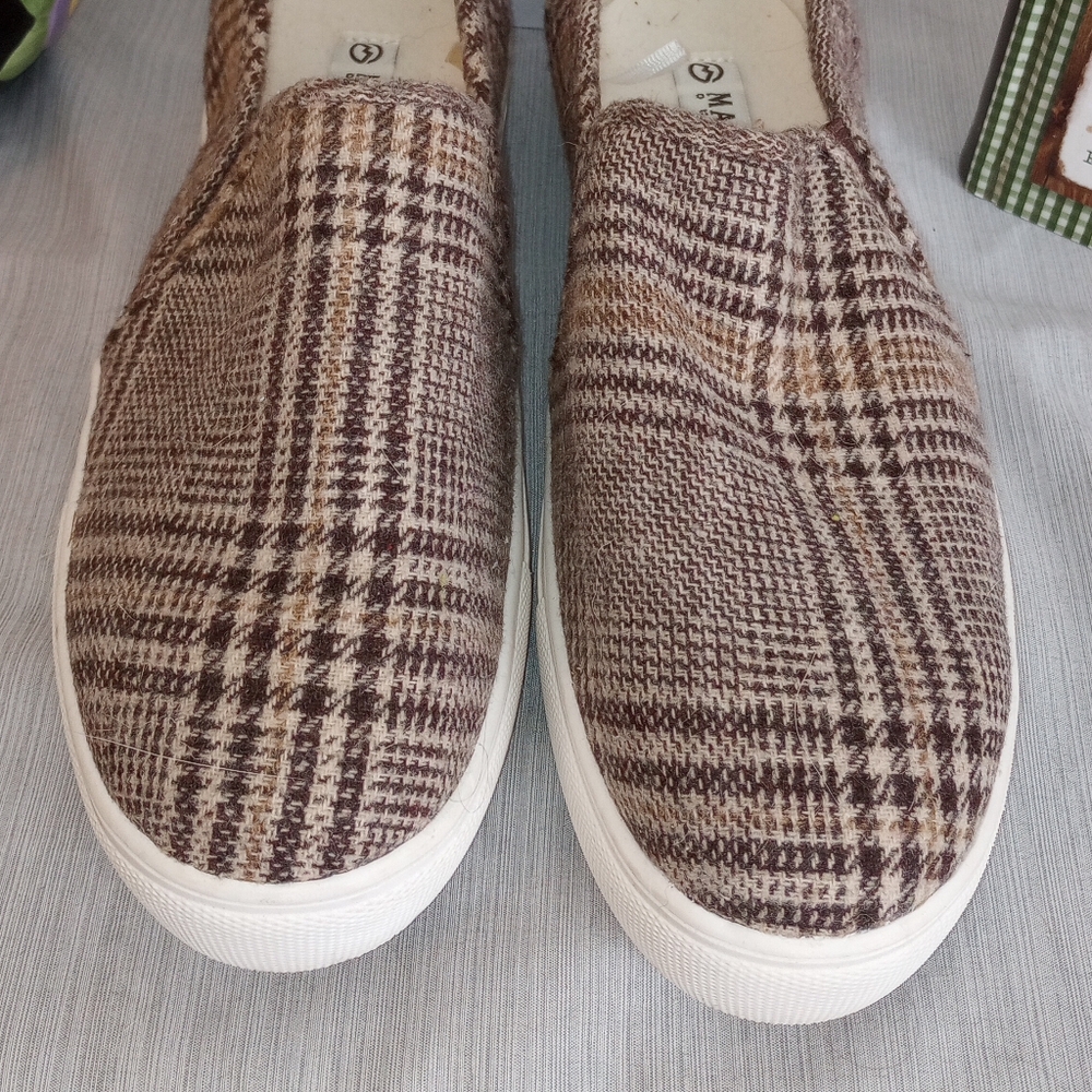 Brown Plaid Slip-On Sneakers - Picture 2 of 8